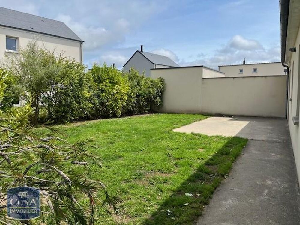 À LOUER : Maison spacieuse et lumineuse, idéale pour les....