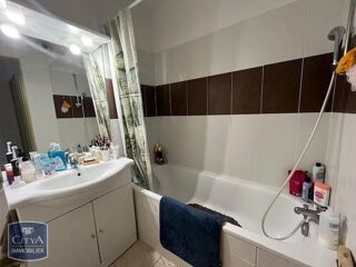  Appartement à louer 2 pièces 38 m²