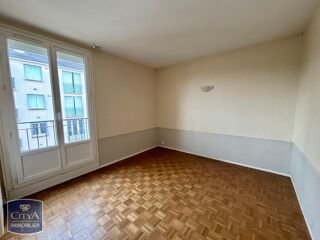  Appartement à louer 3 pièces 69 m²