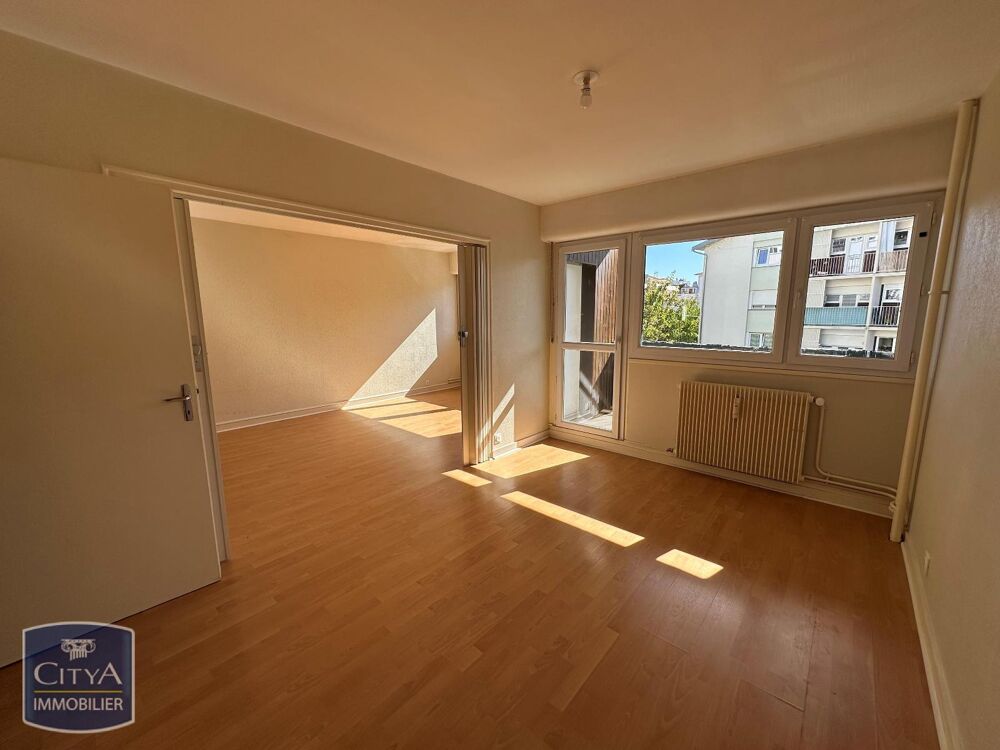 A LOUER Bel appartement de type T4 situé à Besançon, dan....