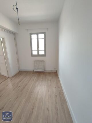  Appartement à louer 3 pièces 53 m²