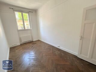  Appartement à louer 1 pièce 34 m²