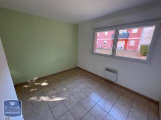  Appartement à louer 4 pièces 92 m²
