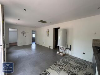  Maison à louer 2 pièces 46 m² Cour cheverny