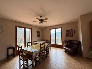  Villa � vendre 9 pi�ces 196 m�