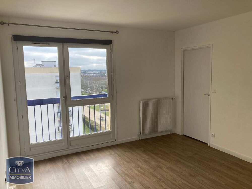 À LOUER : Appartement T1 situé à Maurepas, dans le dépar....