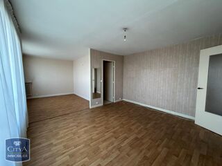  Appartement à louer 4 pièces 67 m²
