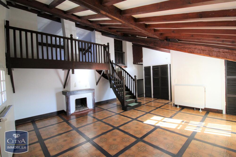 A LOUER Bel appartement de type T4 situé à Sassenage (38....