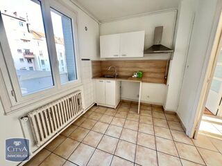  Appartement à louer 3 pièces 61 m²