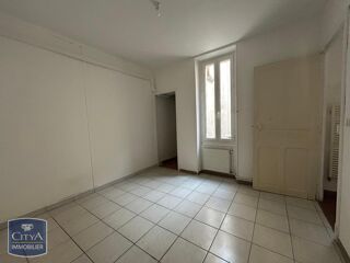  Appartement à louer 3 pièces 68 m²