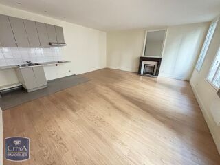  Appartement à louer 2 pièces 51 m²