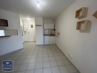  Appartement à louer 1 pièce 19 m²
