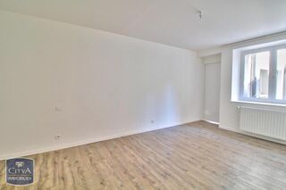  Appartement à louer 2 pièces 50 m²