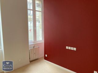  Appartement à louer 2 pièces 48 m²