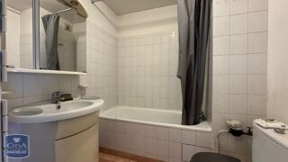  Appartement à louer 1 pièce 33 m²