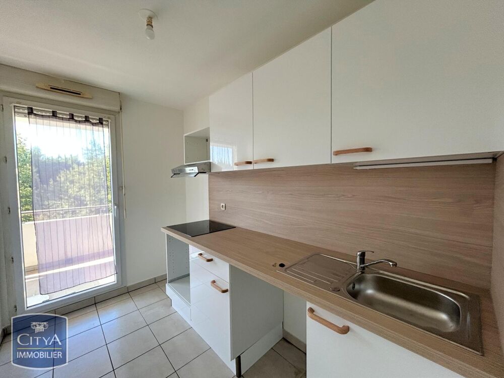 À LOUER : Découvrez ce charmant appartement T2 climatisé....
