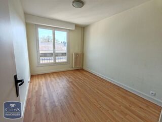  Appartement à louer 3 pièces 72 m²