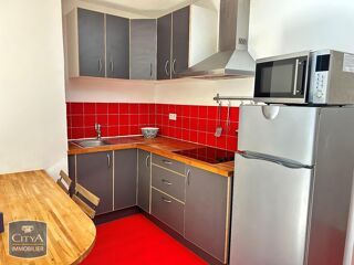  Appartement à louer 2 pièces 33 m²