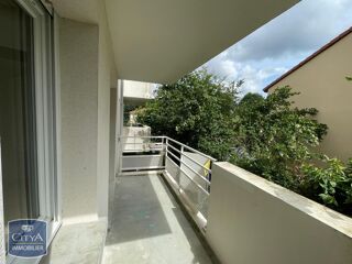  Appartement à louer 3 pièces 64 m²