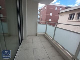  Appartement à louer 2 pièces 37 m²