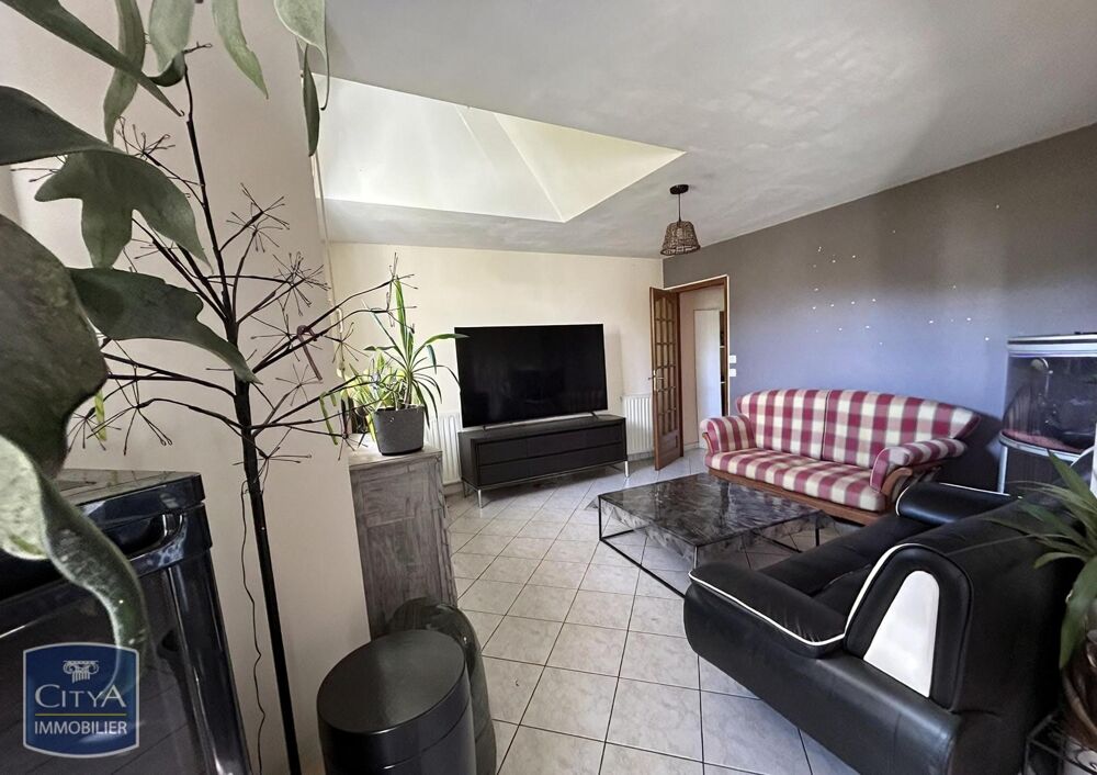 location Maison - 6 pièce(s) - 129 m² Bonchamp-lès-Laval (53960)