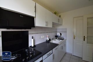  Appartement à louer 3 pièces 64 m²