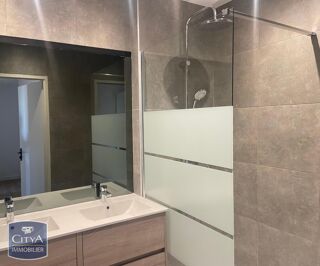  Maison à louer 4 pièces 81 m²