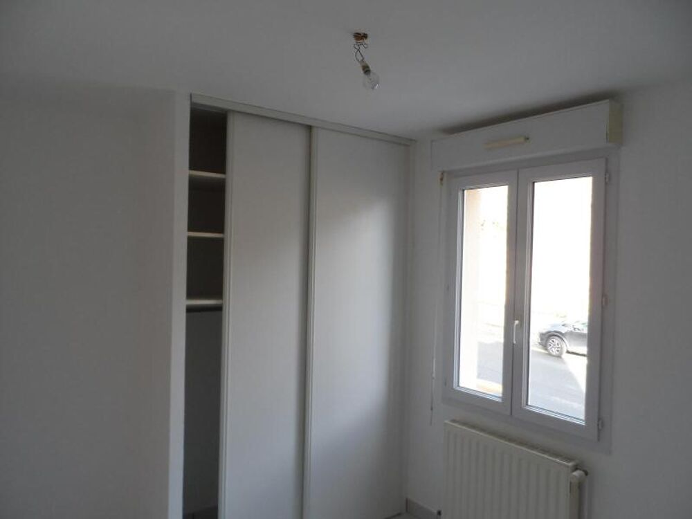 location Appartement - 3 pièce(s) - 52 m² Saint-Galmier (42330)