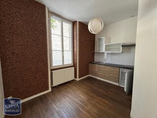  Appartement à louer 2 pièces 32 m²