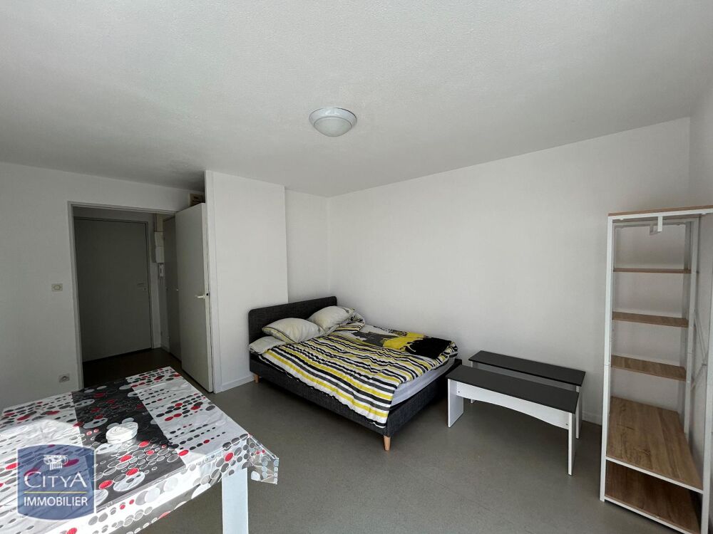 Patton - À LOUER - STUDIO MEUBLE Appartement T1 meublé s....
