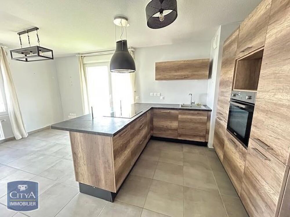 location Appartement - 2 pièce(s) - 39 m² Vaulx-en-Velin (69120)