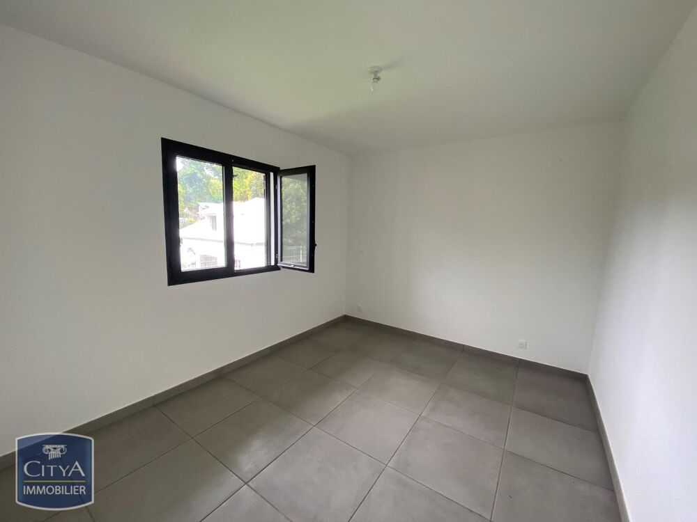 À LOUER : Appartement T3 situé à La Grande Montée, dans ....