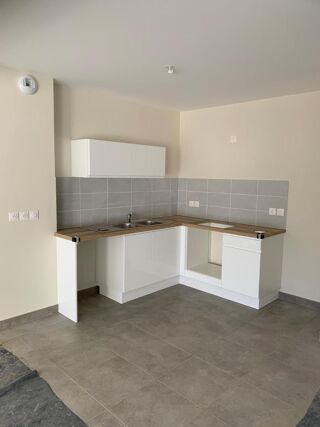  Maison à louer 4 pièces 87 m²