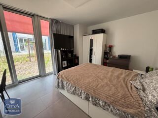  Appartement à louer 4 pièces 116 m²