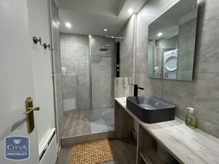  Appartement à louer 3 pièces 59 m²