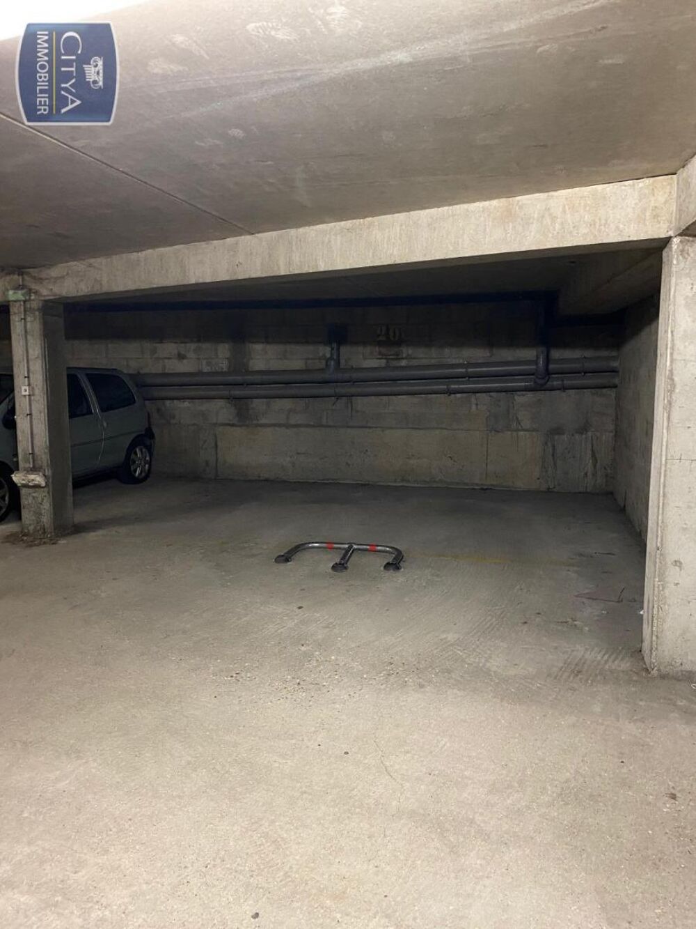 location Parking / Garage - 9 m² Rouen (76000)