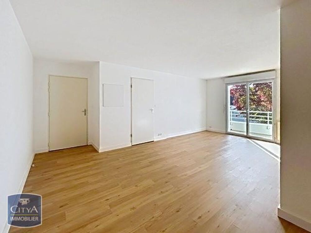 location Appartement - 3 pièce(s) - 65 m² Saint-Brieuc (22000)