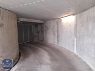 location Autres Roanne (42300)