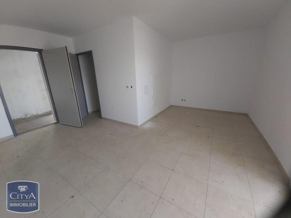 location Appartement - 1 pièce(s) - 27 m² Saint-Denis (97400)