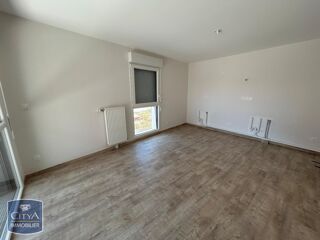 Appartement à louer 2 pièces 42 m²