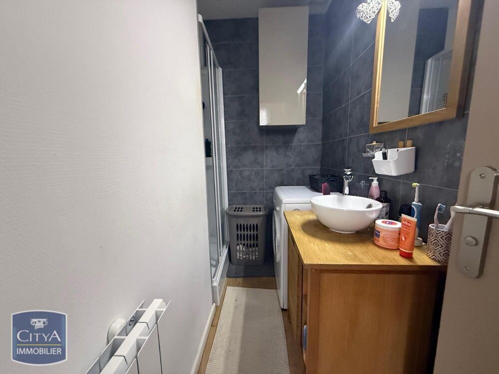 À LOUER : Appartement T3 situé à Arras, dans le départem....