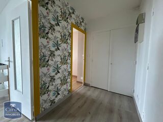  Appartement à louer 2 pièces 31 m²