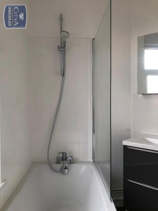  Appartement à louer 2 pièces 40 m²