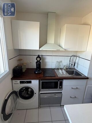  Appartement à louer 2 pièces 45 m²