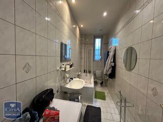  Appartement à louer 2 pièces 56 m²