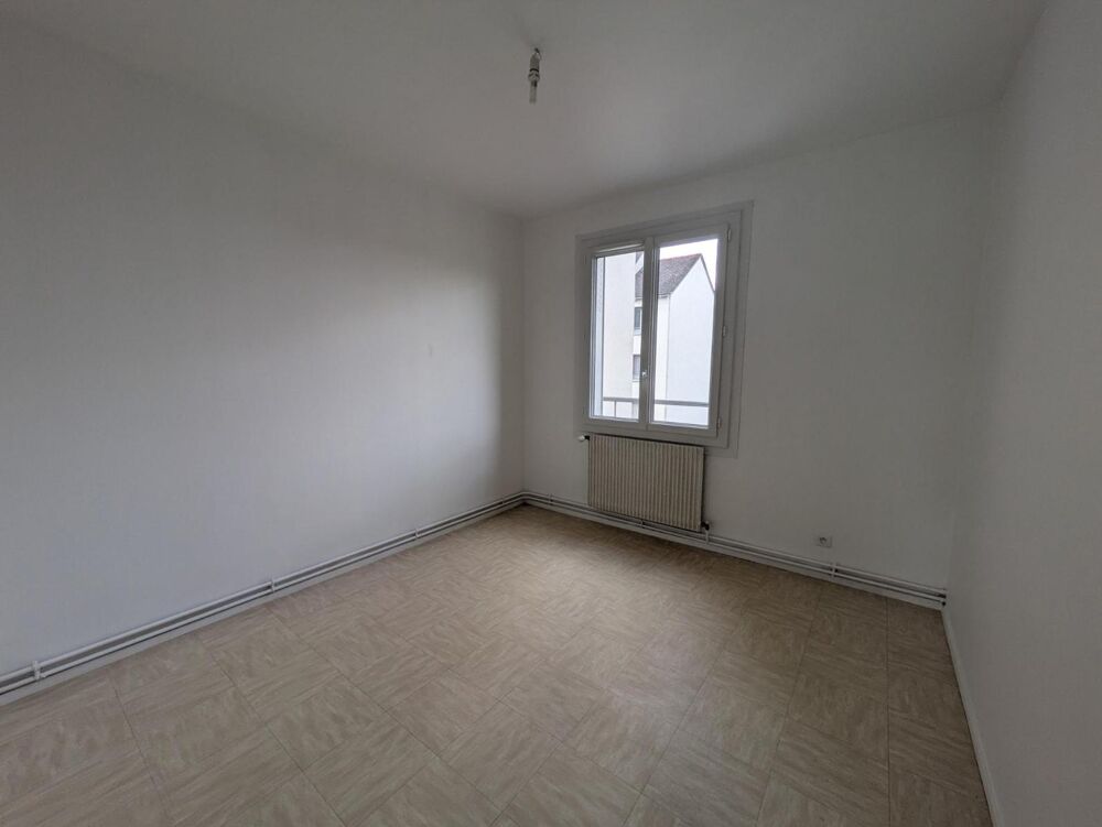 location Appartement - 4 pièce(s) - 76 m² Neuillé-Pont-Pierre (37360)