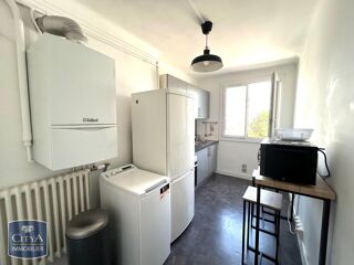  Appartement à louer 4 pièces 69 m²