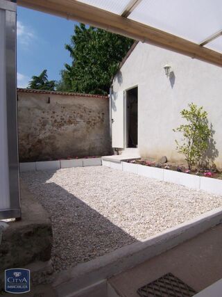  Appartement à louer 1 pièce 21 m²