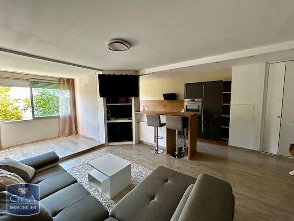 À LOUER : Appartement rénové et meublé T3 à Beaune. Ce b....