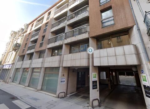 Parking / Garage  louer 11 m